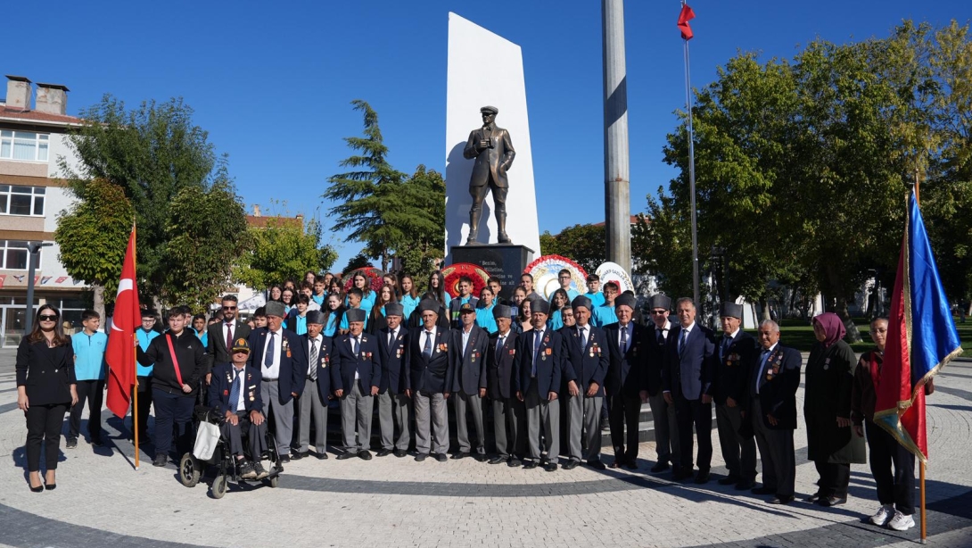SARAY'DA 19 EYLÜL GAZİLER GÜNÜ KUTLANDI